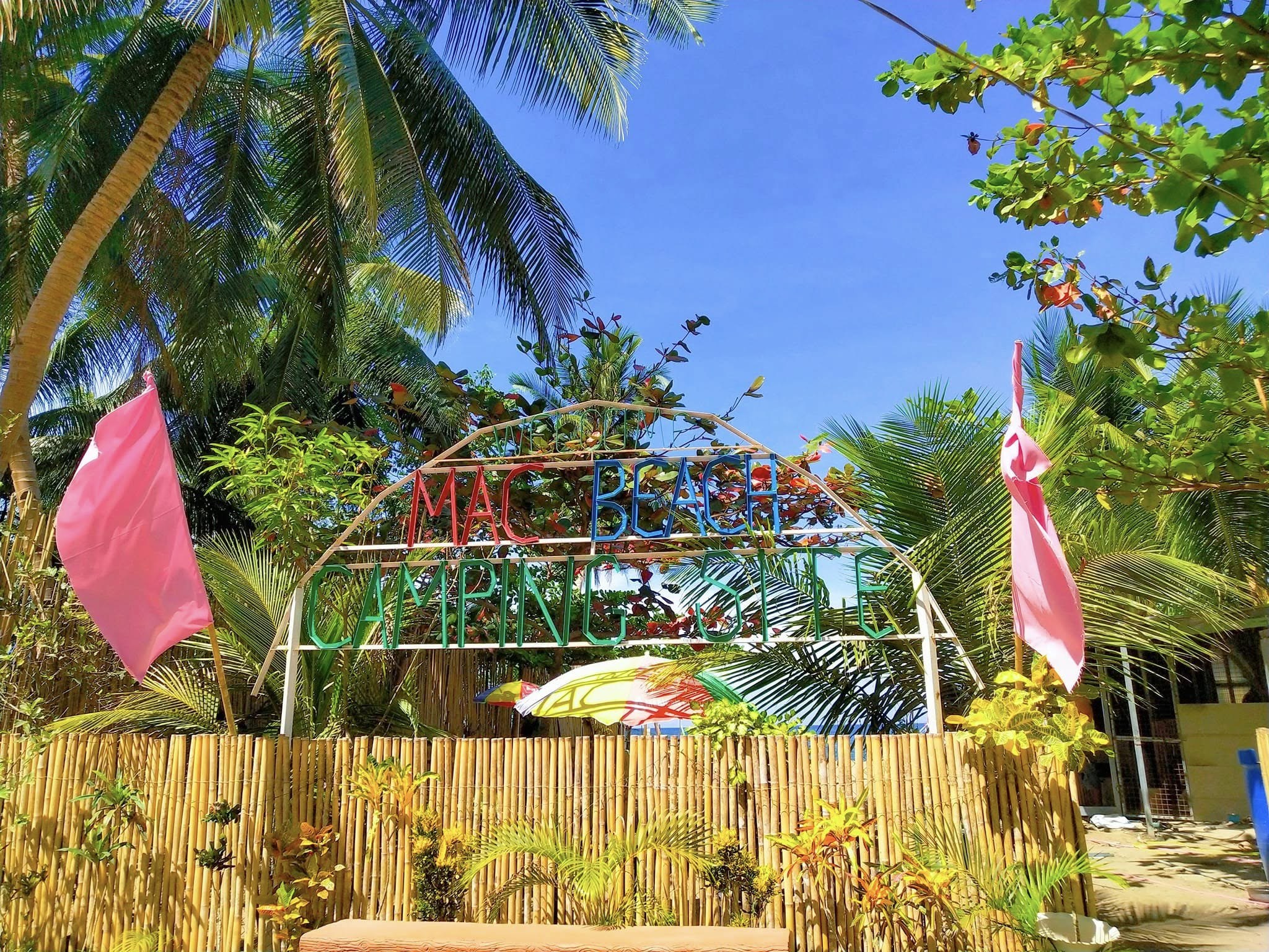 Welcome sign at the entrance